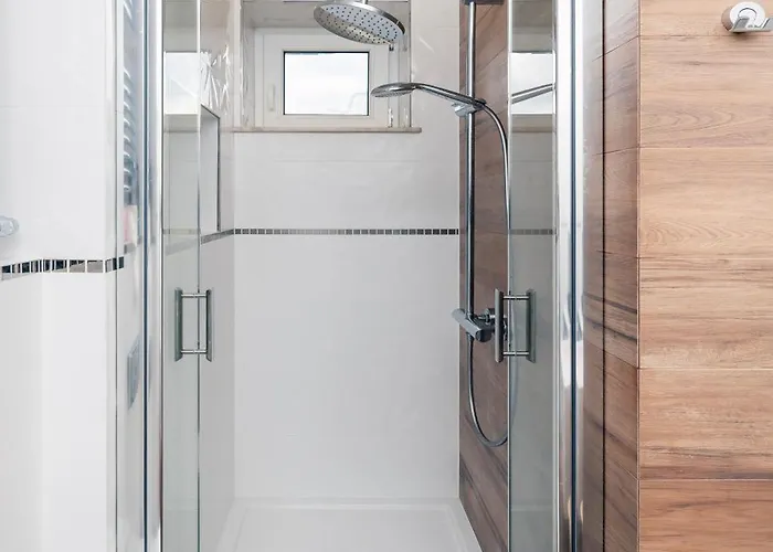 Fala Business By Rentujemy Lejlighed Łódź